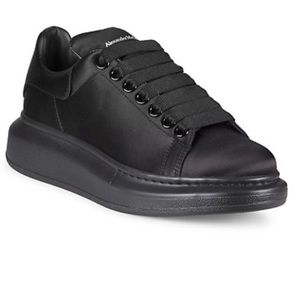 Alexander McQueen black Oversized Sneakers in 39